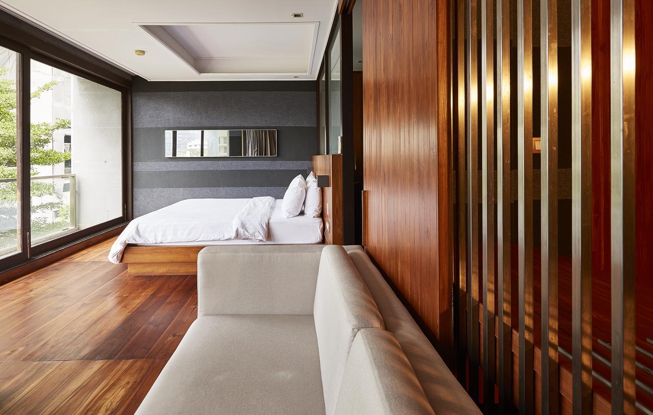 Luxx Langsuan Hotel - Sha Plus Bangkok Exterior foto